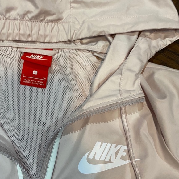 Nike Millennial Pink 90s Windbreaker Jacket Small - Picture 6 of 8